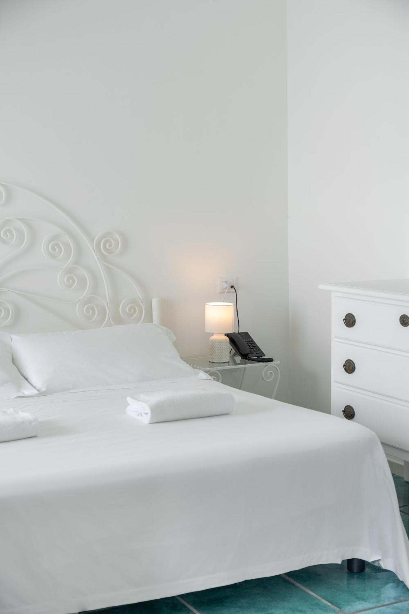 Apollon Club & Thermal Spa (Adults Only) Sant'Angelo  Esterno foto